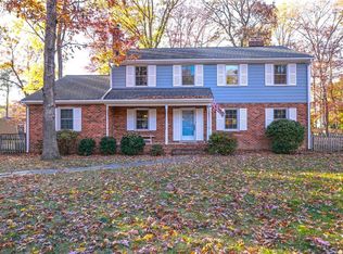 9918 Chancellor Pl, North Chesterfield, VA 23235