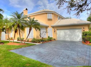 2671 Cypress Island Dr, Palm Beach Gardens, FL 33410