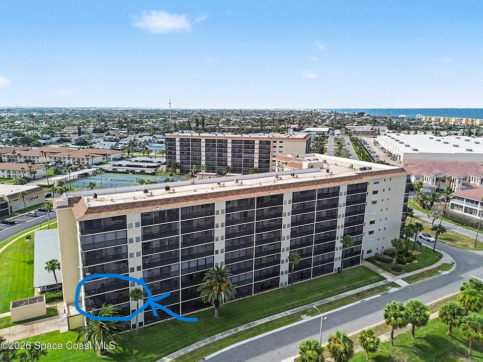 520 Palm Springs Blvd #1-309