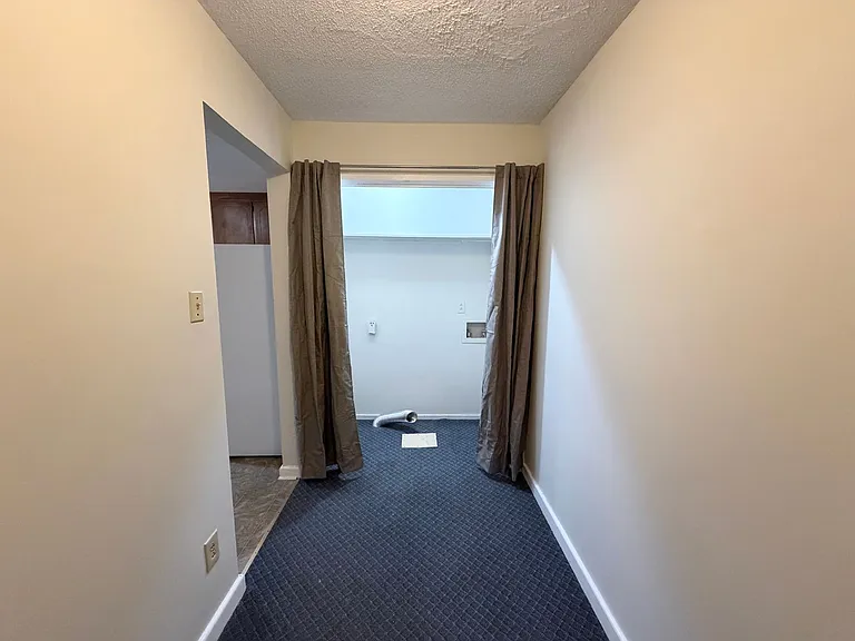 616 Wood St — Photo 3
