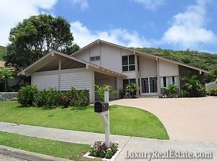 7112 Kukii St, Honolulu, HI 96825
