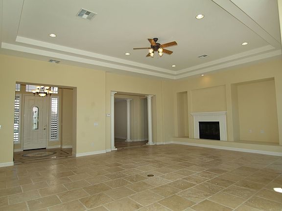 3rd image of 216 Tiburtina Ave