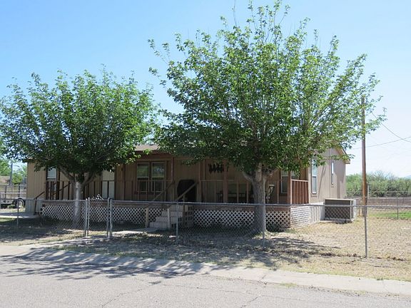 3rd image of 276 N Brandt Ave