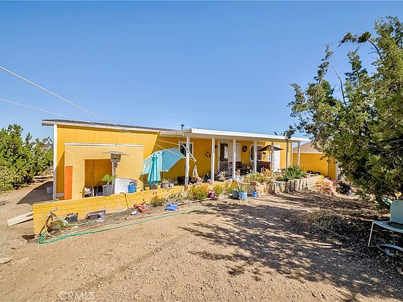 3rd image of 2142 Trinity Rd