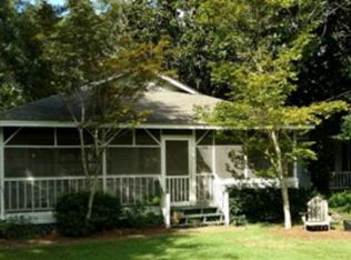105 Fig Ave, Fairhope, AL 36532