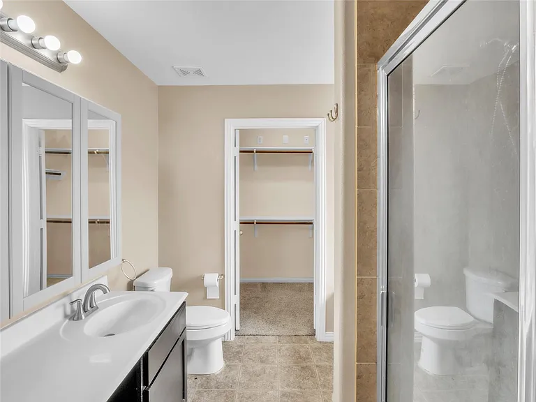 1418 Banbury Ct — Photo 18