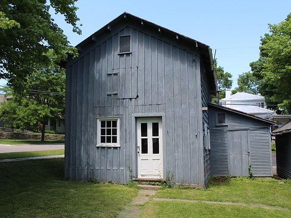 4th image of this home