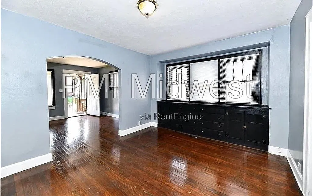 1 bed, 1.0 bath, 756 sqft, $799 — Photo 3