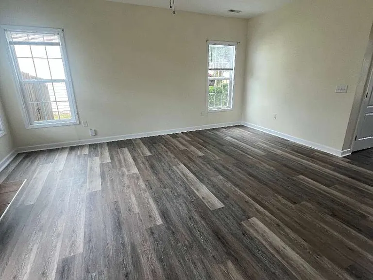 5911 Crown Ridge Ct — Photo 10