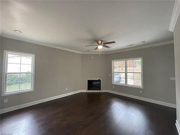 4th image of 302 Shannon Dr