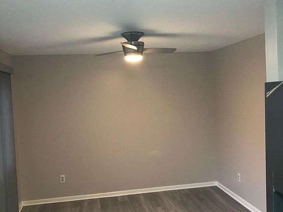5th image of 8 Creek Ct #23