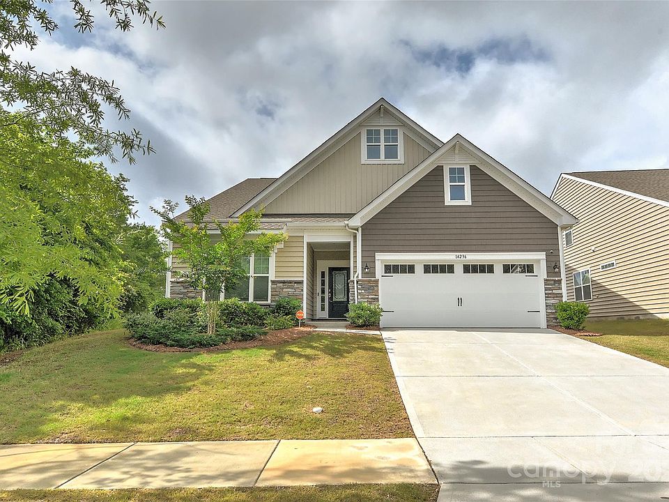 1st image of 14236 Southbridge Forest Dr