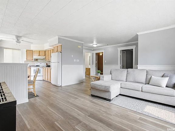 2nd image of 157 4th STREET W