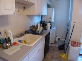 52 Kelly Rd, Cambridge, MA 02139