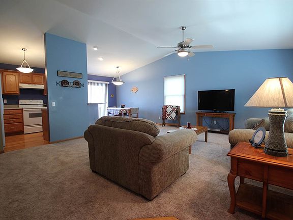4th image of 1034 Ashford Dr NE
