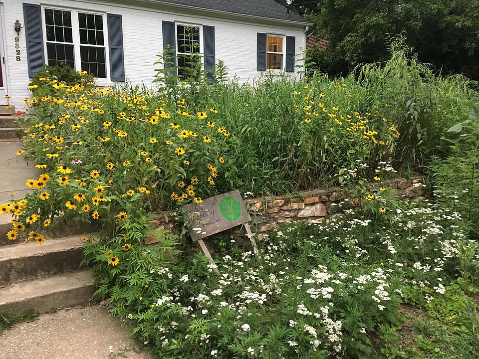 2nd image of 9328 Caroline Ave