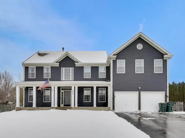 490 Nuthatch Way, Lindenhurst, IL 60046