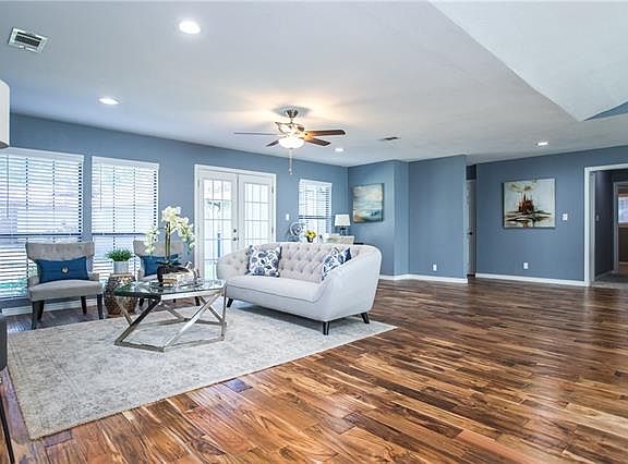 3rd image of 12334 Creekspan Dr