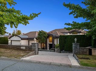 1526 Chippendale Ct, West Vancouver, BC V7S3G6