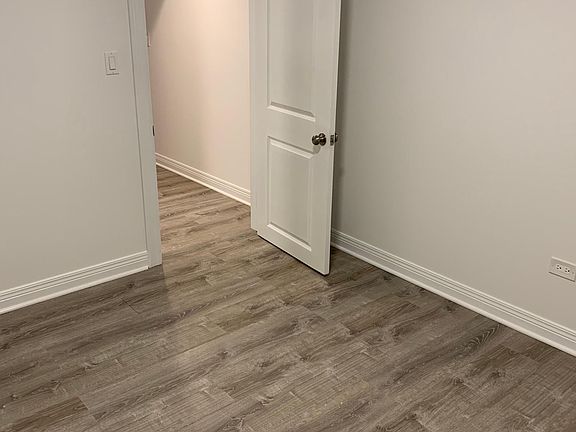 5th image of 6099 N Sauganash Ave #G