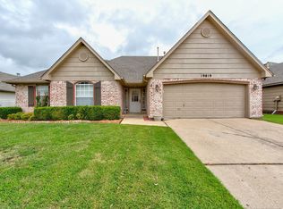 19819 E 37th Pl S, Broken Arrow, OK 74014
