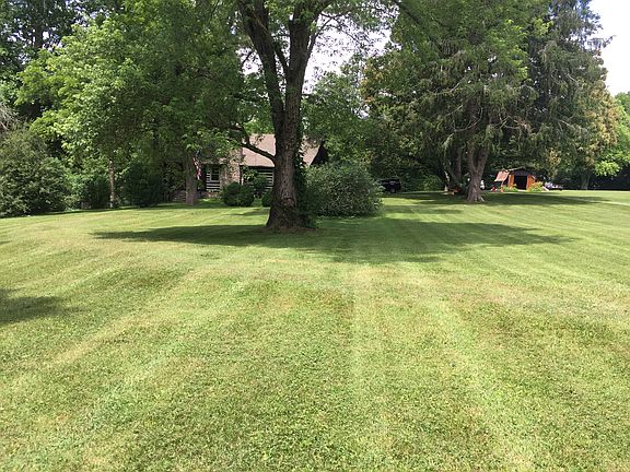 2nd image of 414 Cotton Ln
