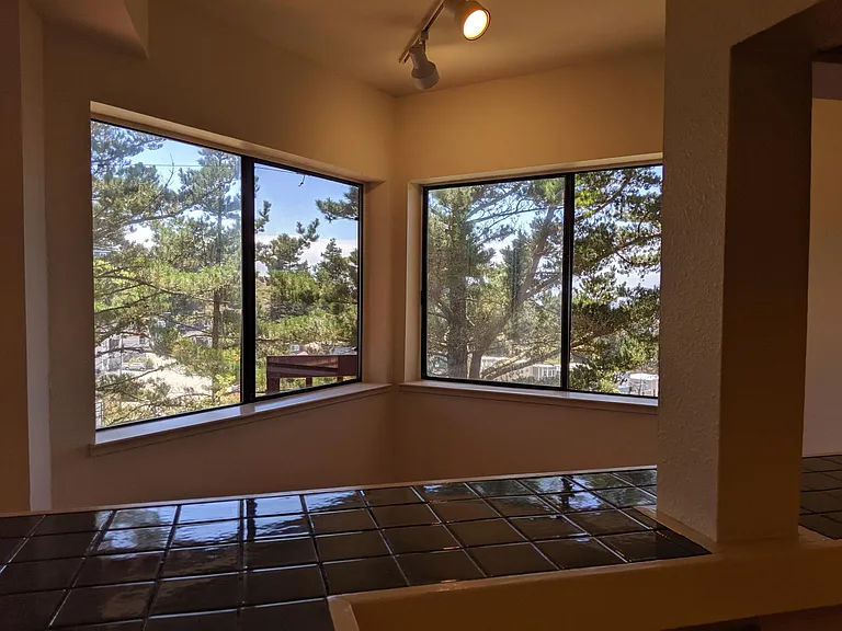 516 Monterey Rd #B — Photo 7