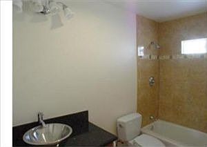 4th image of 4110 Daines Dr