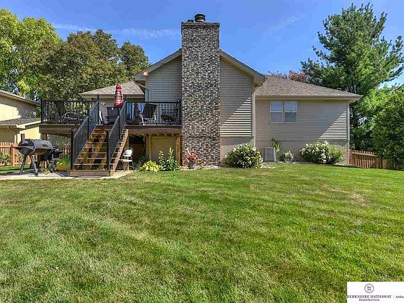 2nd image of 12311 Parker Cir