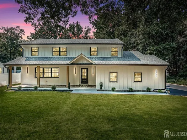 300 E Chestnut Ave, Metuchen, NJ 08840