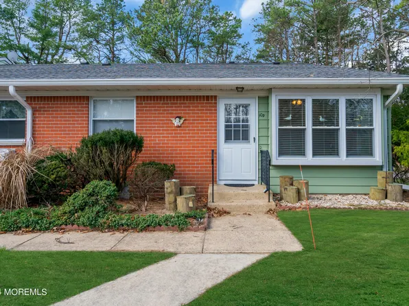 10-D Bennington Lane, Whiting, NJ 08759