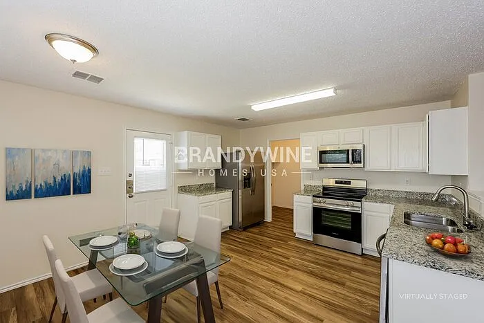 3832 Irish Setter Dr — Photo 6