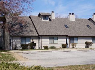 818 White Oak Dr APT 4, O Fallon, IL 62269
