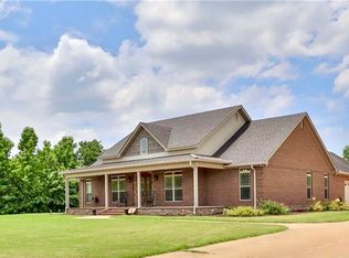 607 Lee Road 288, Smiths Station, AL 36877