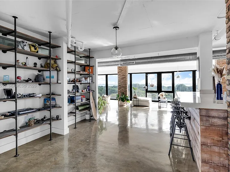 5701 Biscayne Blvd #Penthouse 9 — Photo 17