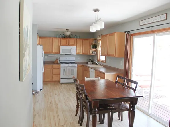 28504 E Bass Lake Rd, Grand Rapids, MN 55744
