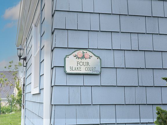 3rd image of 4 Blake Ct