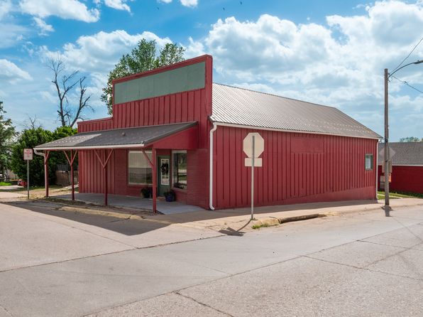 102 S Central Ave #1
