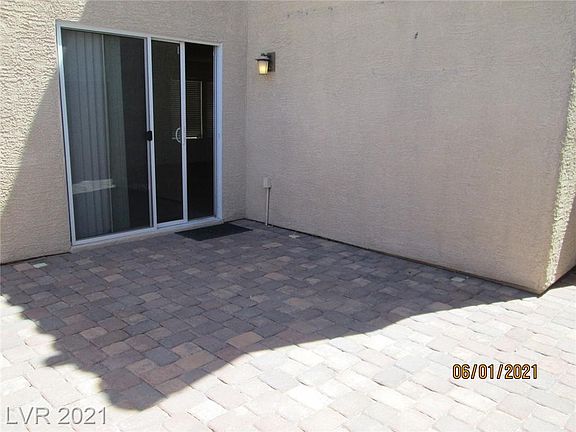 4th image of 11947 Wedgebrook St
