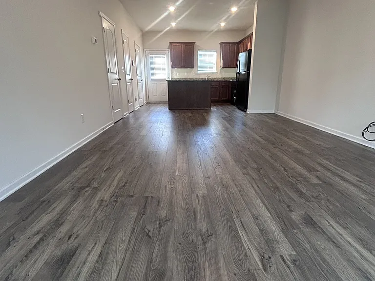 146 Ofner Dr — Photo 6
