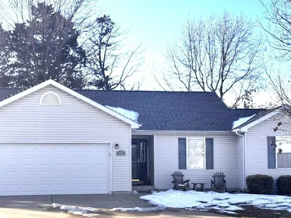 803 Warrior Ridge Ct, Warrenton, MO 63383