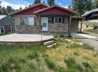613 Crawford Ave, Cascade, ID 83611