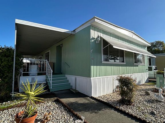 2nd image of 42 Somerset Drive