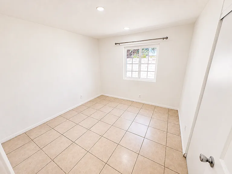 441 Sycamore Street — Photo 7