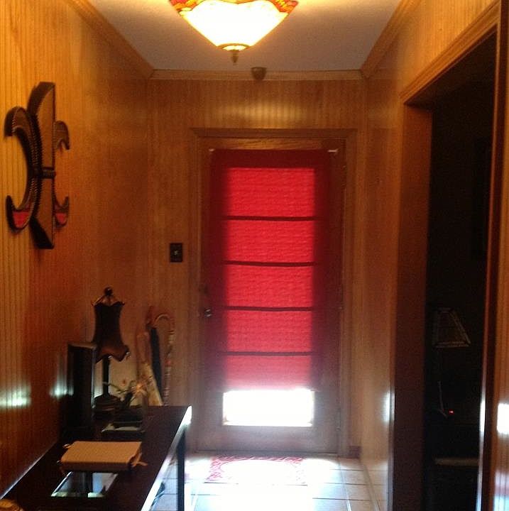 1st image of 998 Green Meadow St