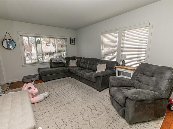 5th image of 2771 Northland St