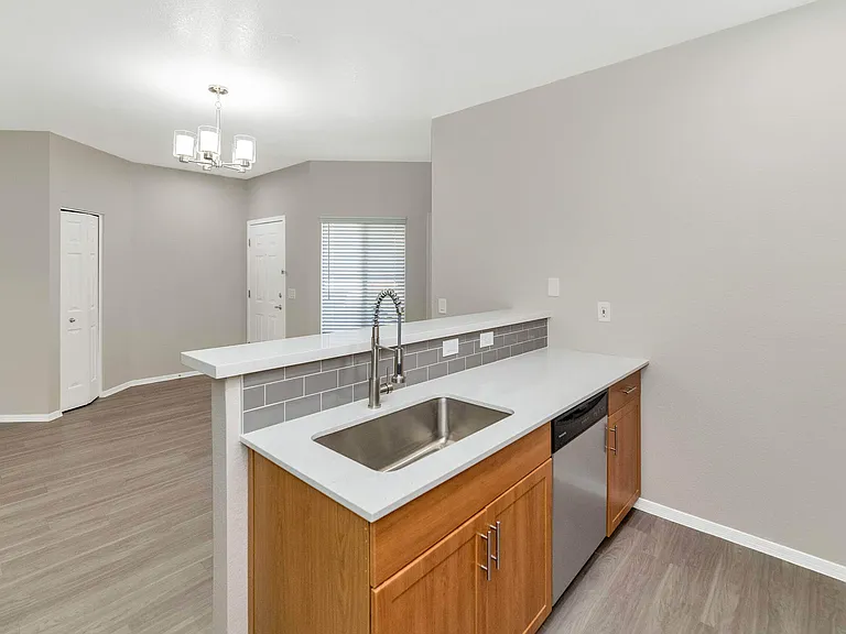 Townhomes at Biltmore — Photo 10