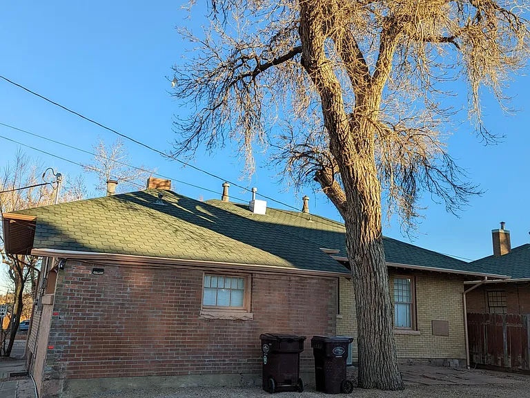 1207 Court St — Photo 23