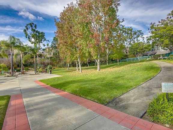 3rd image of 8148 Avenida Navidad APT 23