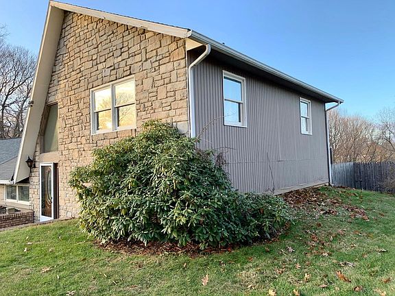 2nd image of 54 Elma Dr